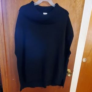 Cowl neck short sleeve sweater vest